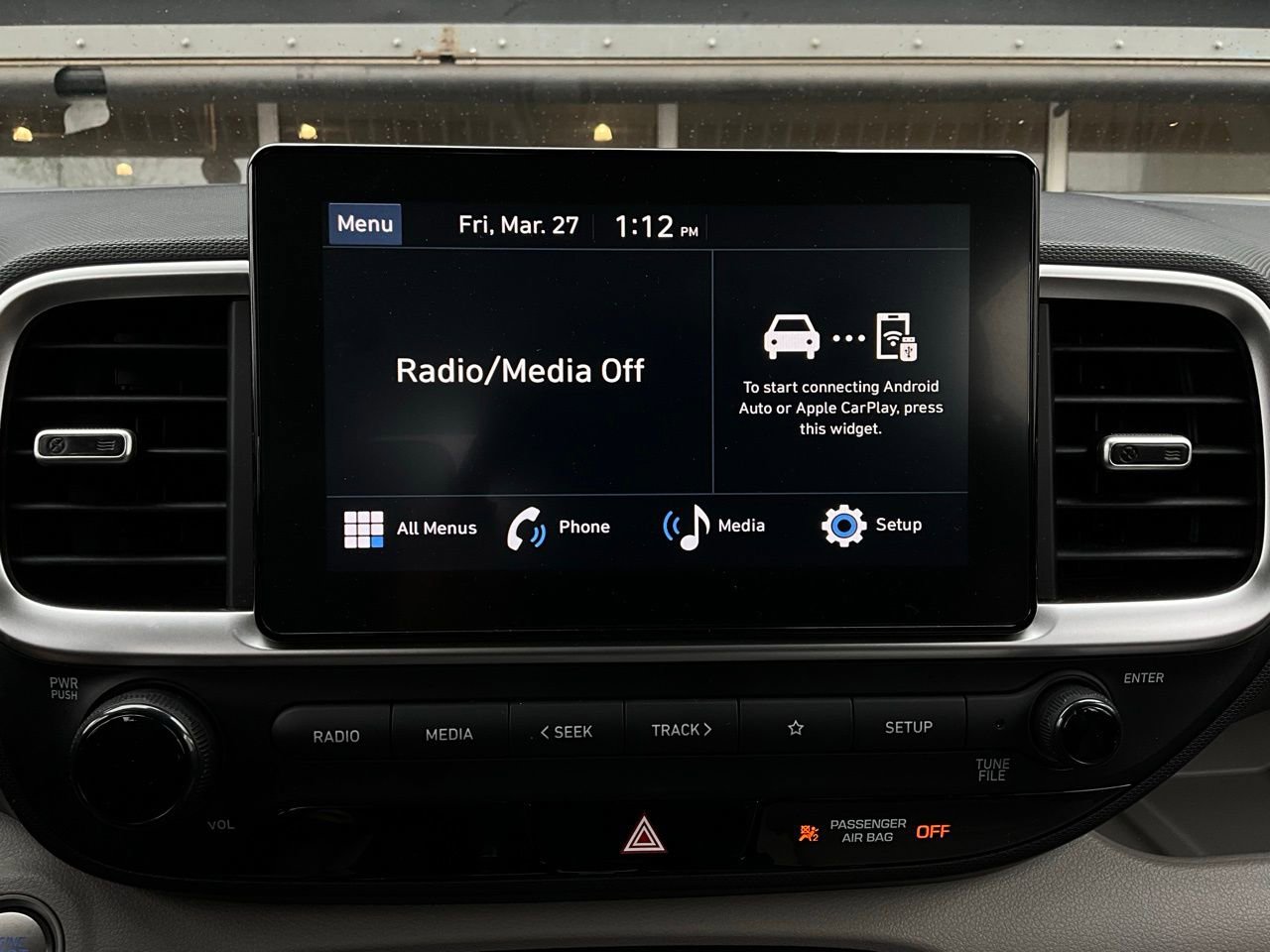 Used 2025 Hyundai Venue SEL image 29