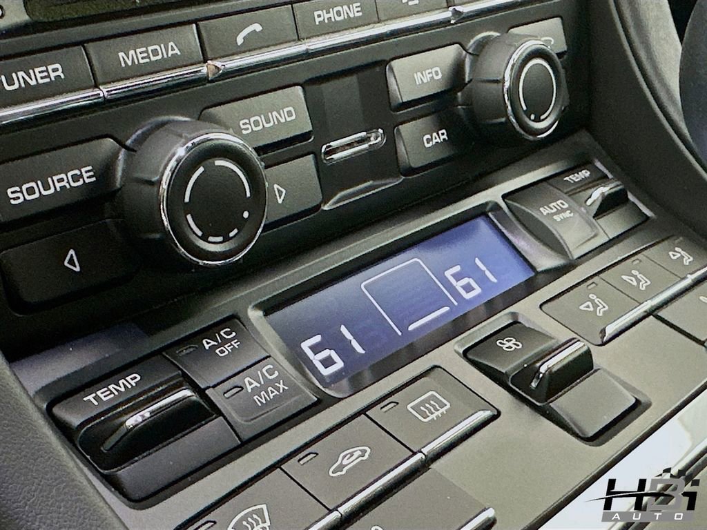 Used 2015 Porsche Boxster GTS image 13