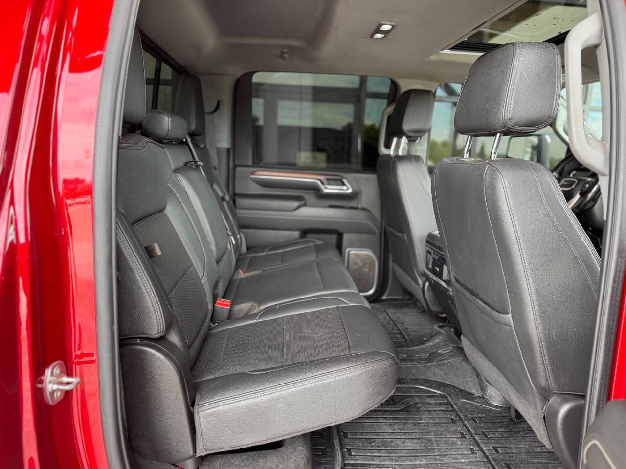 Used 2024 GMC Sierra 2500 Denali w/ Denali Reserve Package AWD/4WD image 16