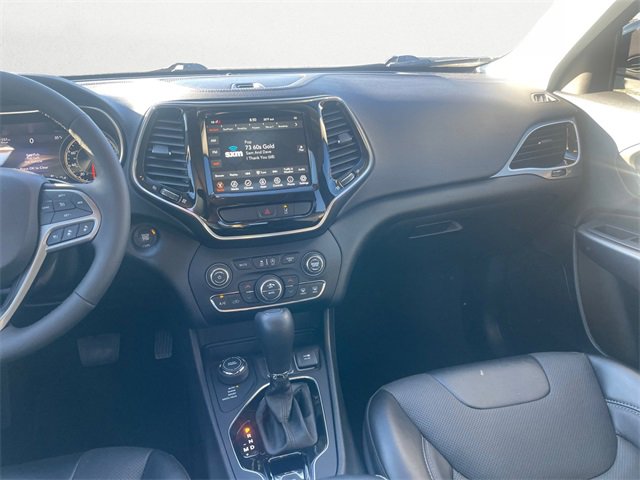 Used 2022 Jeep Cherokee Limited image 11