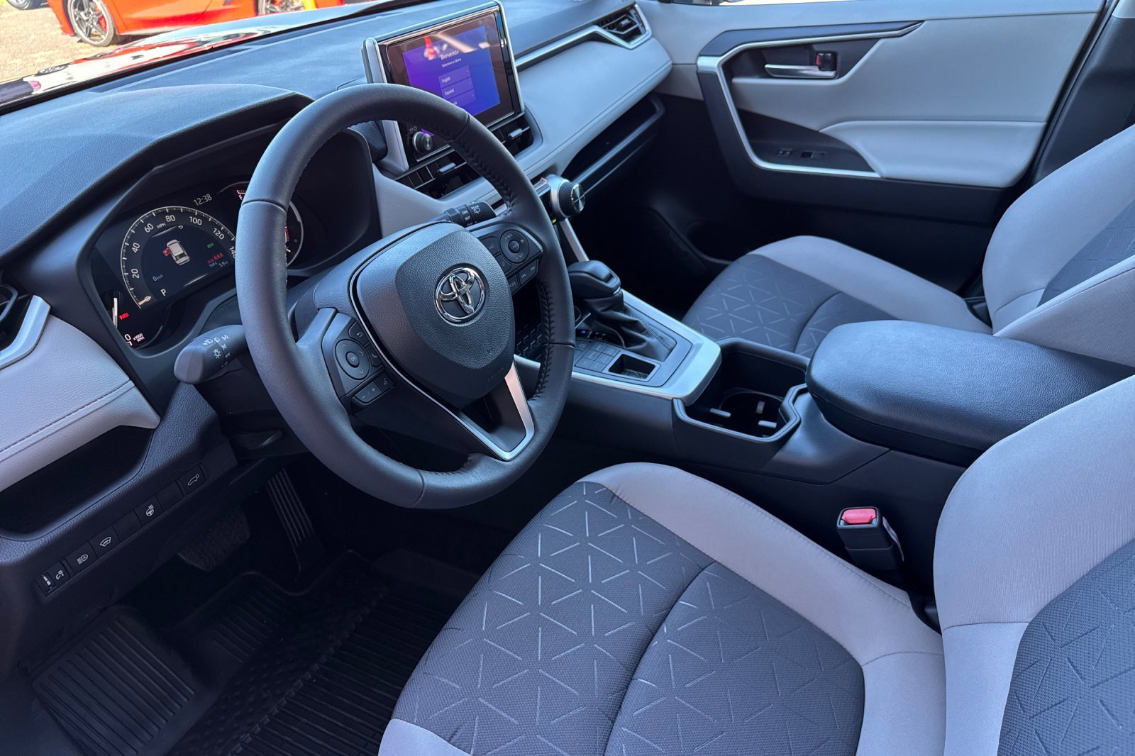 New 2025 Toyota RAV4 XLE image 10