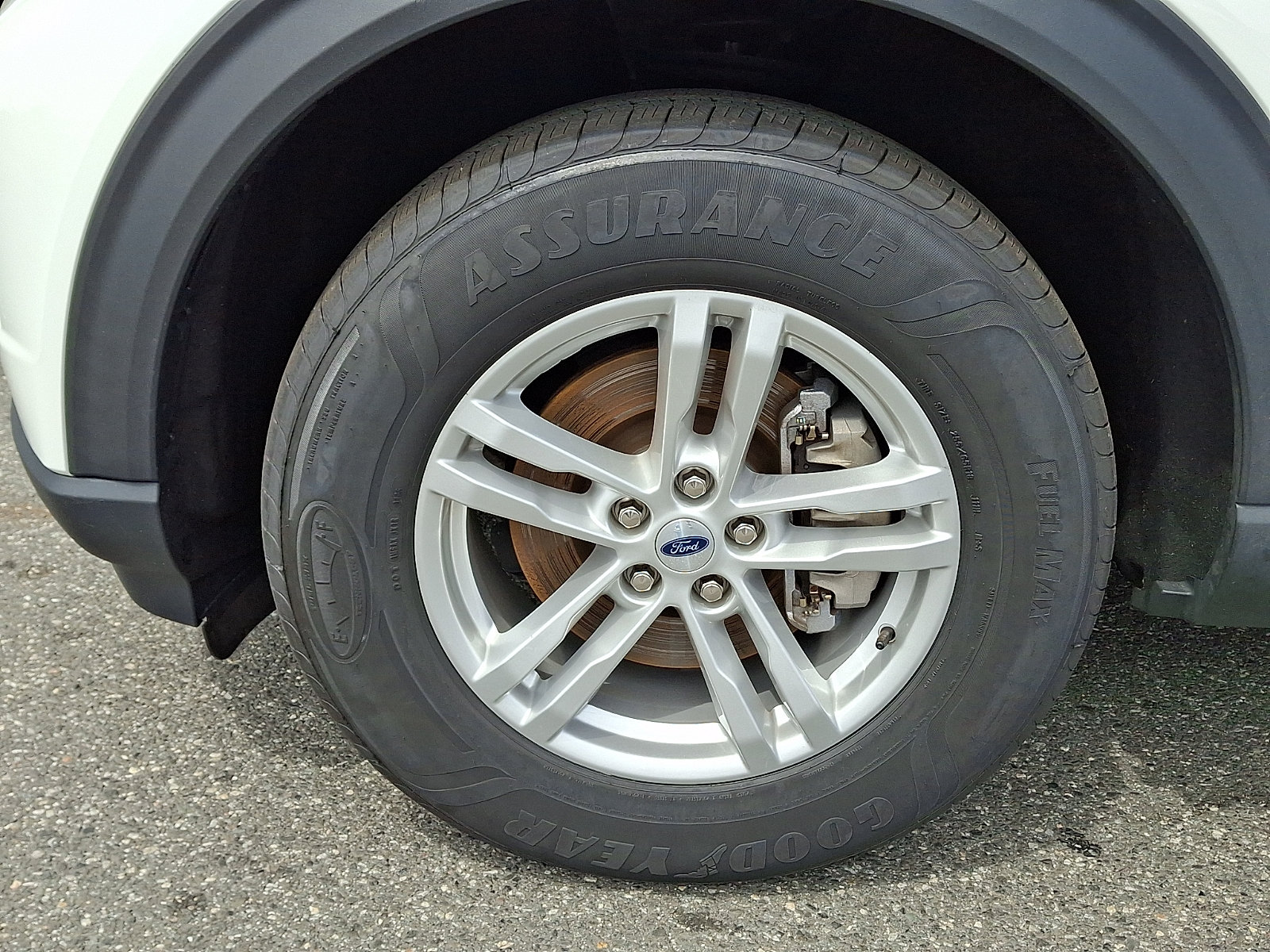 Certified 2024 Ford Explorer XLT AWD/4WD image 8