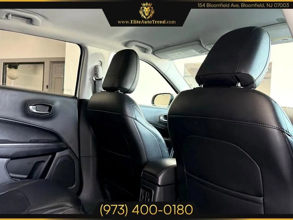 Used 2018 Jeep Compass Latitude w/ Popular Equipment Group image 23