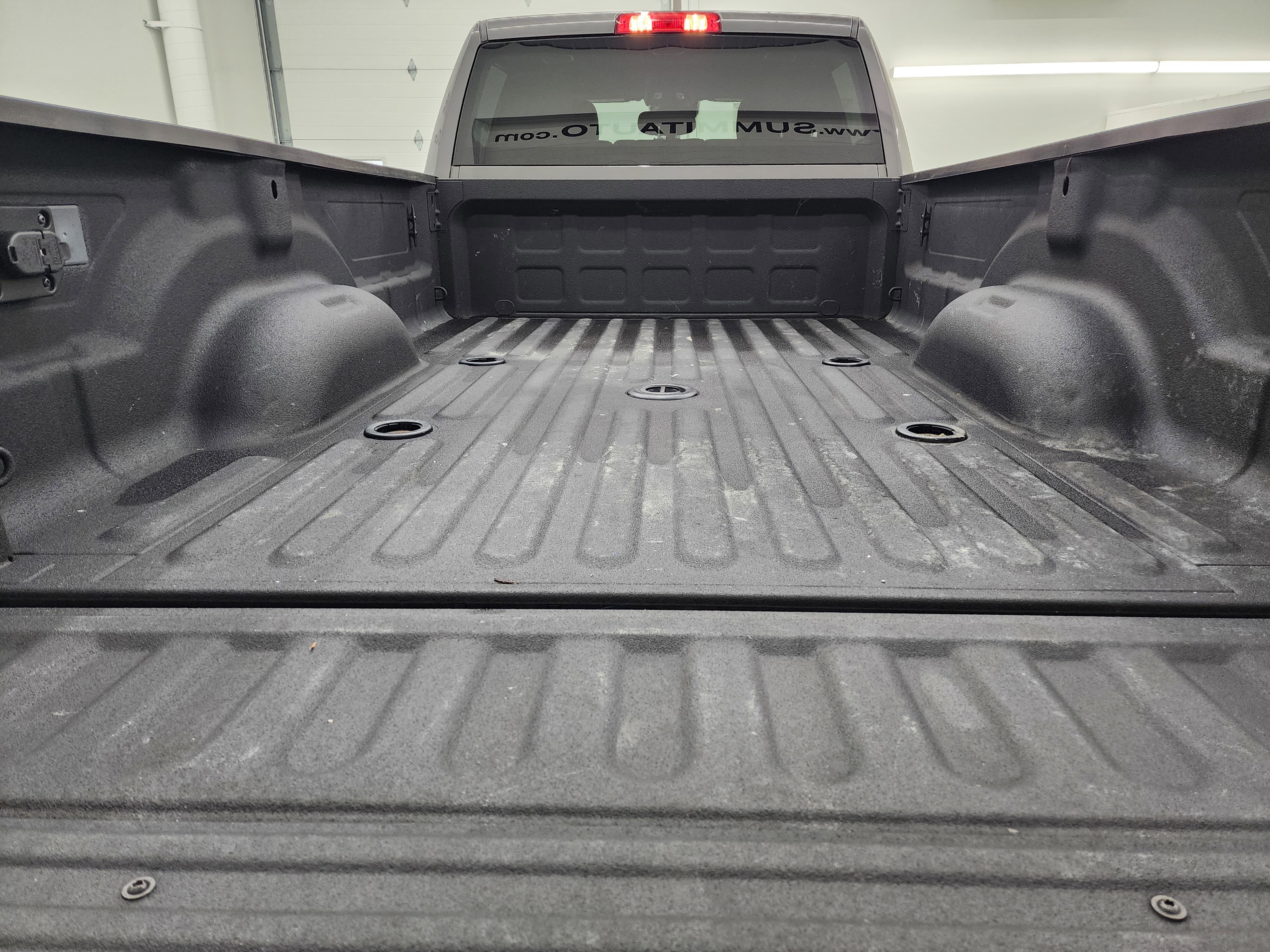 Used 2024 RAM 3500 Big Horn w/ Night Edition image 27