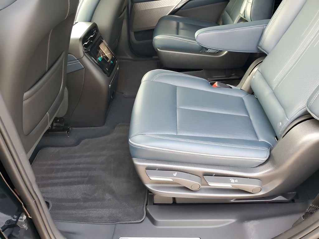 New 2025 Cadillac Escalade IQ Sport 2 image 20