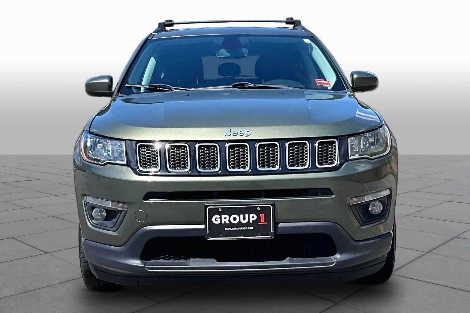 Used 2018 Jeep Compass Latitude AWD/4WD image 4