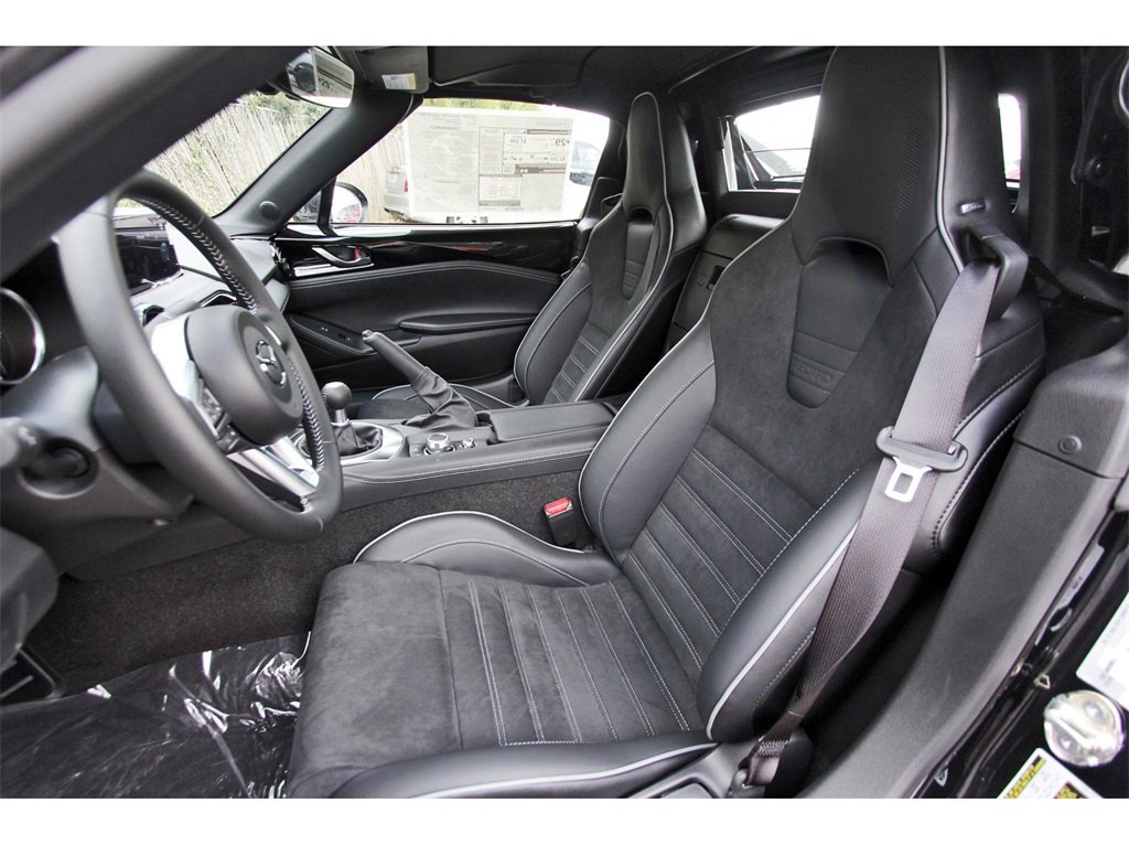 New 2025 MAZDA MX-5 Miata RF Club image 9