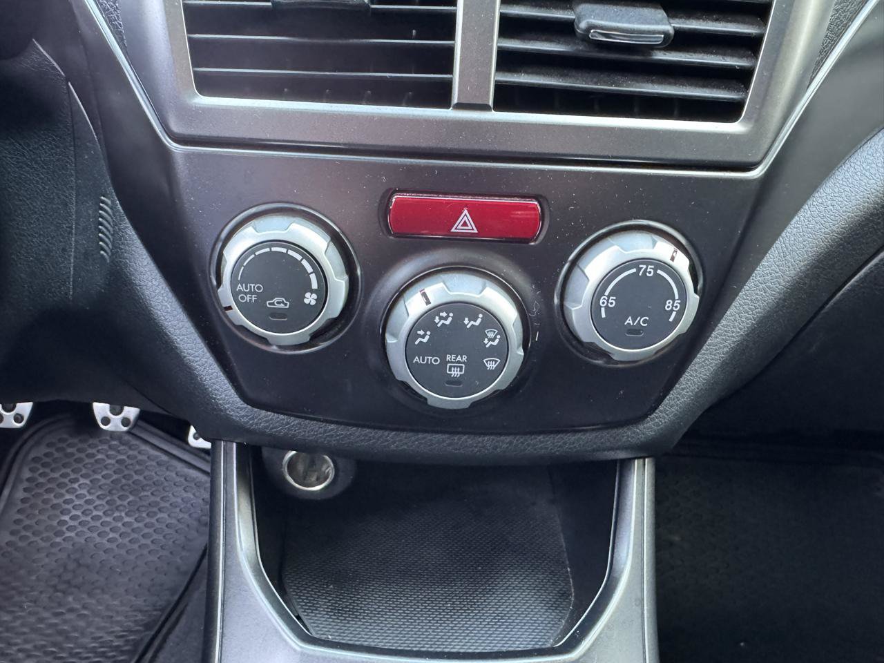 Used 2013 Subaru Impreza WRX Limited AWD/4WD image 22