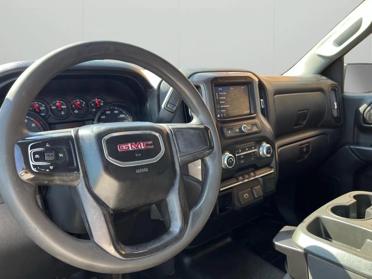Used 2020 GMC Sierra 1500 4x4 Regular Cab w/ Convenience Package image 33