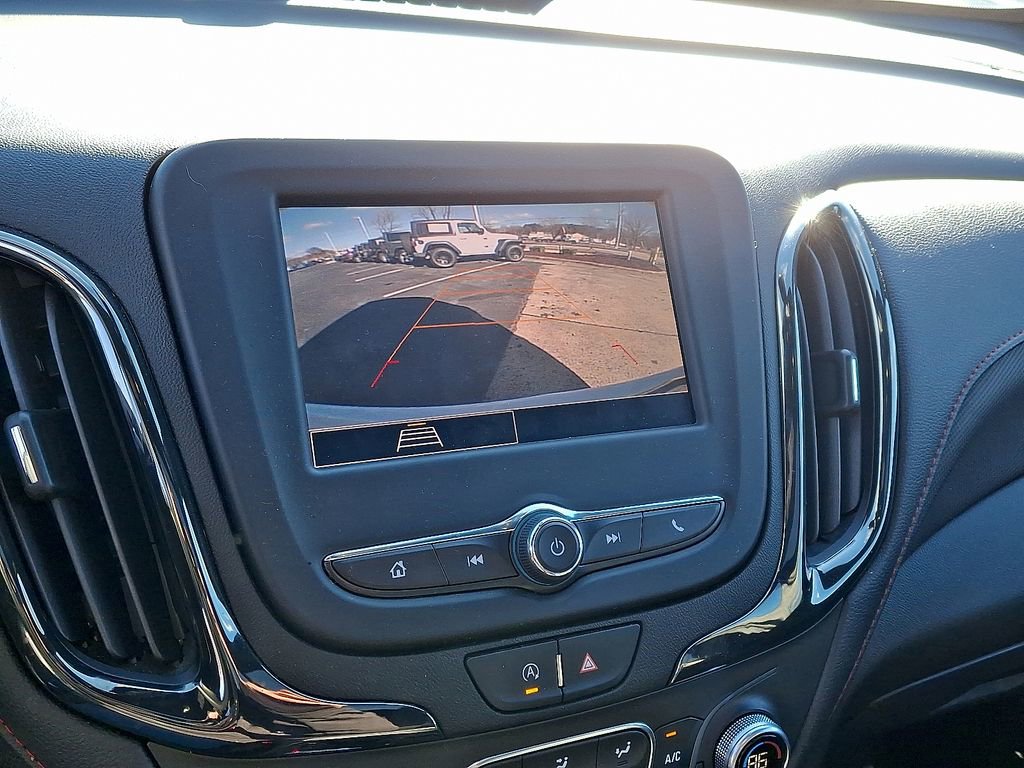 Used 2022 Chevrolet Equinox RS image 18