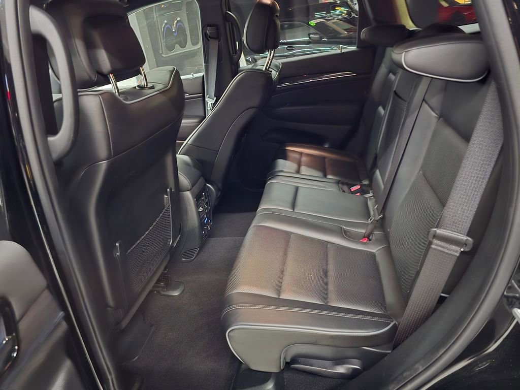 Used 2021 Jeep Grand Cherokee Overland image 33