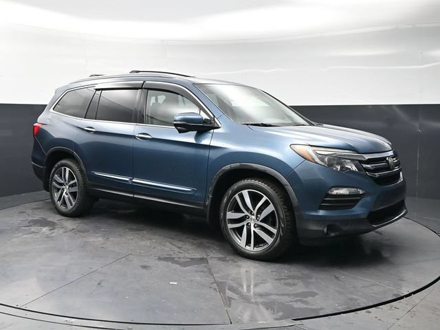 Used 2017 Honda Pilot Touring image 3