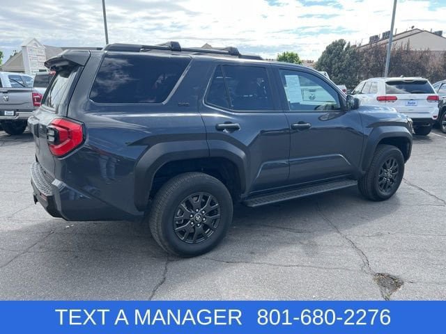 Used 2025 Toyota 4Runner SR5 AWD/4WD image 6