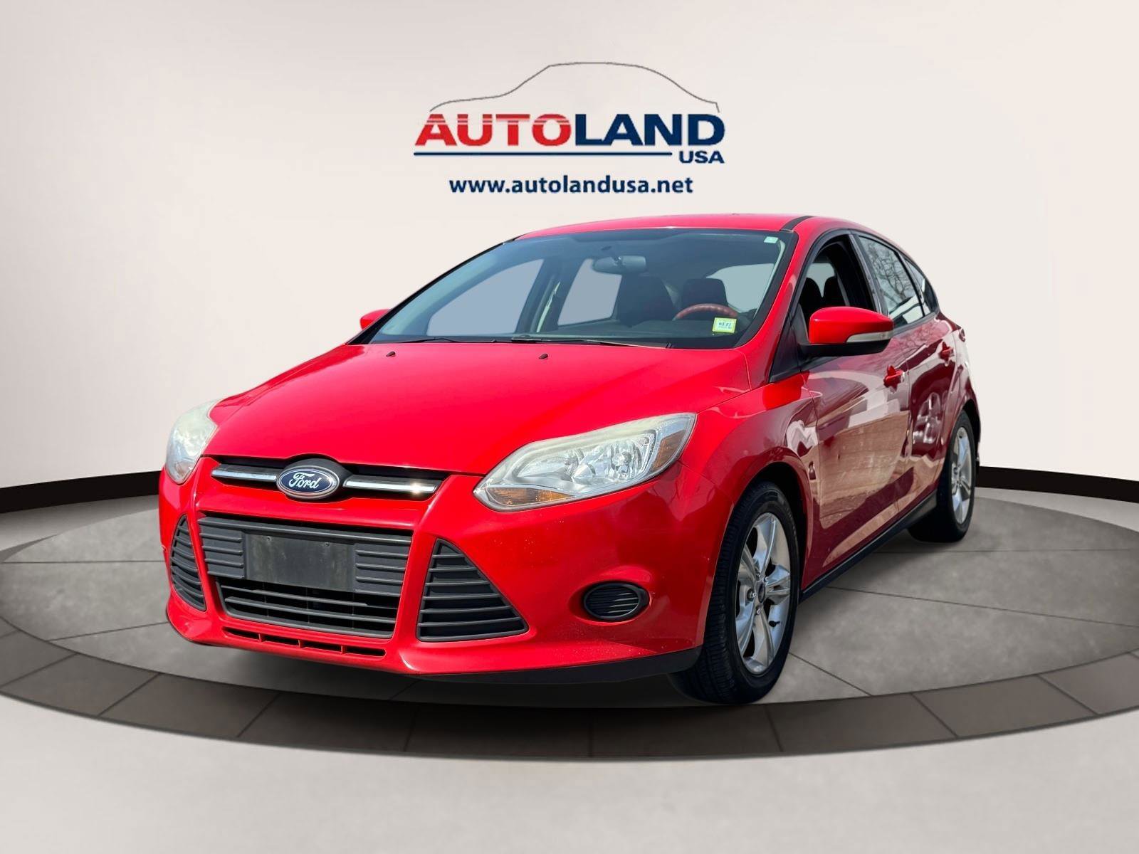 Used 2014 Ford Focus SE image 1