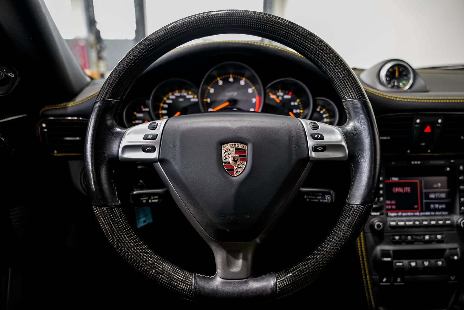 Used 2008 Porsche 911 GT2 RWD image 9