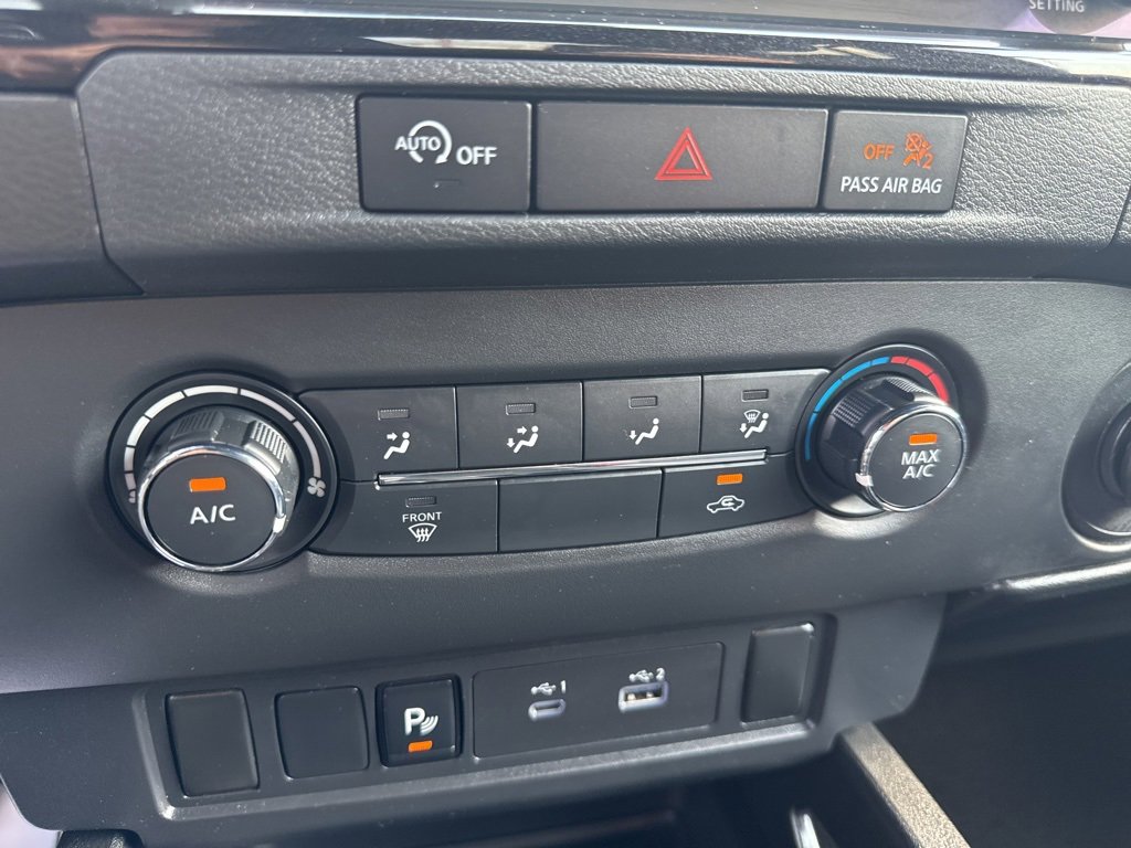Used 2023 Nissan Frontier SV w/ Midnight Edition Package image 18