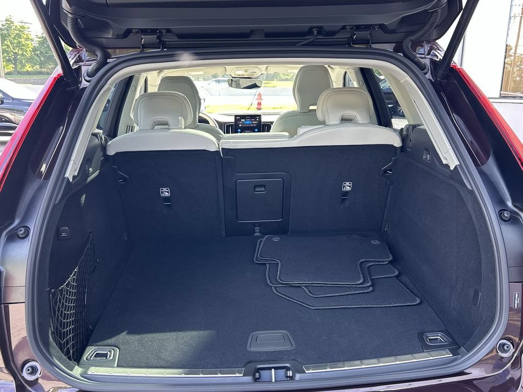 New 2026 Volvo XC60 B5 Ultra w/ Climate Package AWD/4WD image 27
