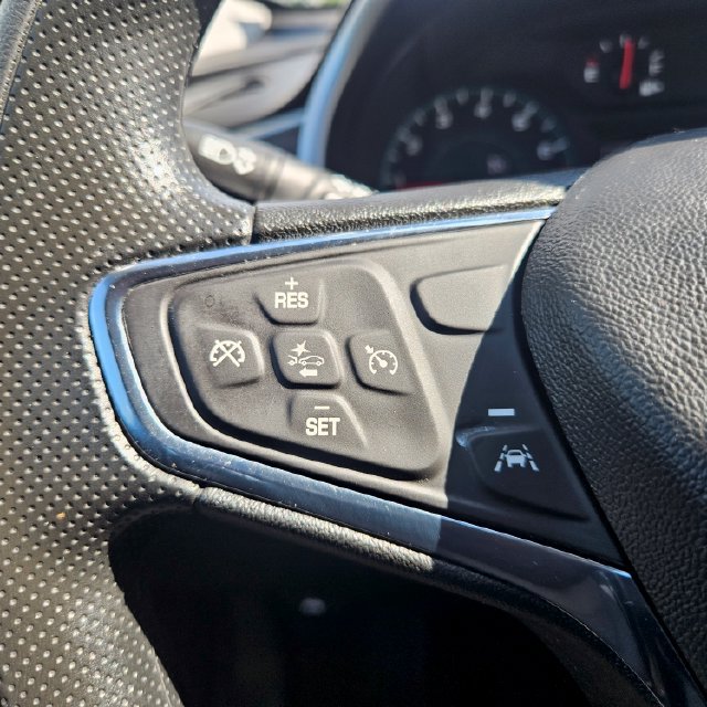 Used 2024 Chevrolet Malibu LT FWD image 22