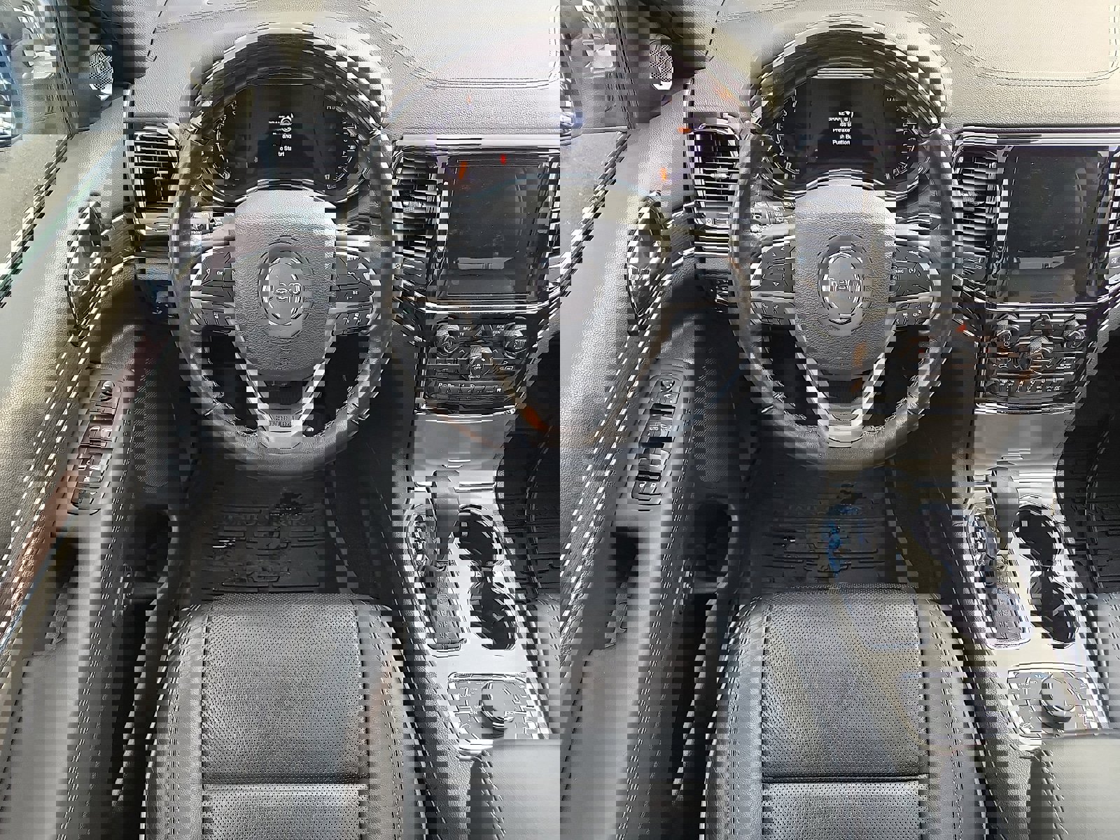 Used 2021 Jeep Grand Cherokee Overland image 12