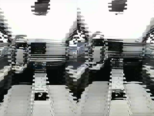 Used 2024 Hyundai Santa Fe Calligraphy image 13