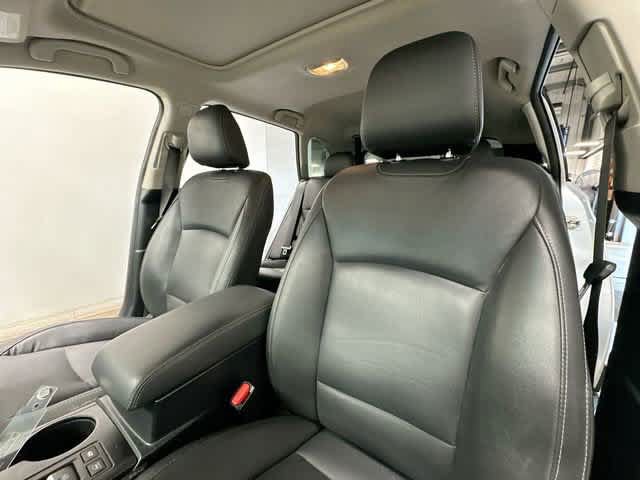 Used 2016 Subaru Outback 2.5i Limited AWD/4WD image 16