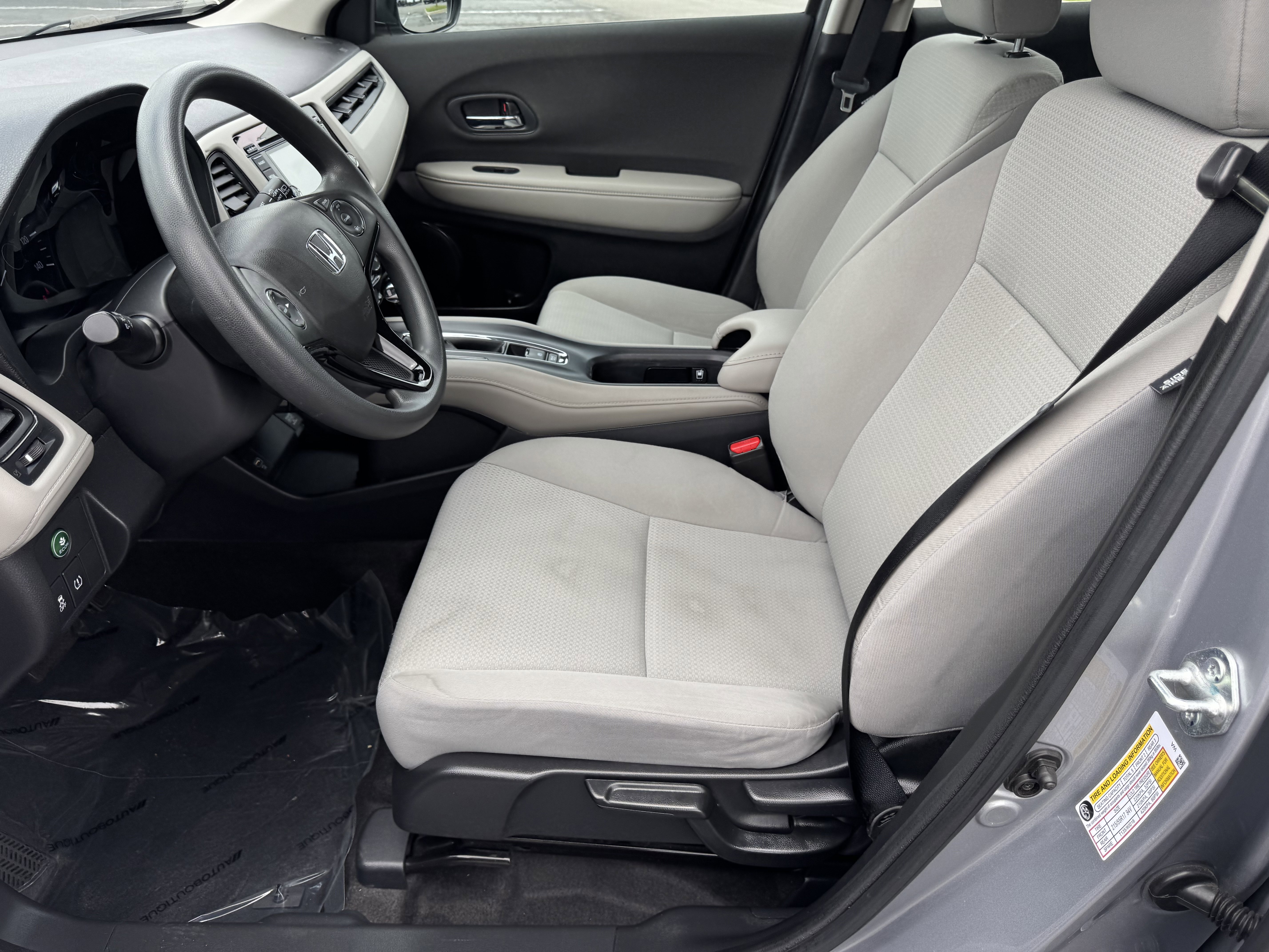 Used 2022 Honda HR-V LX image 25