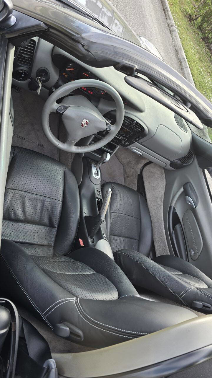 Used 2003 Porsche Boxster image 23