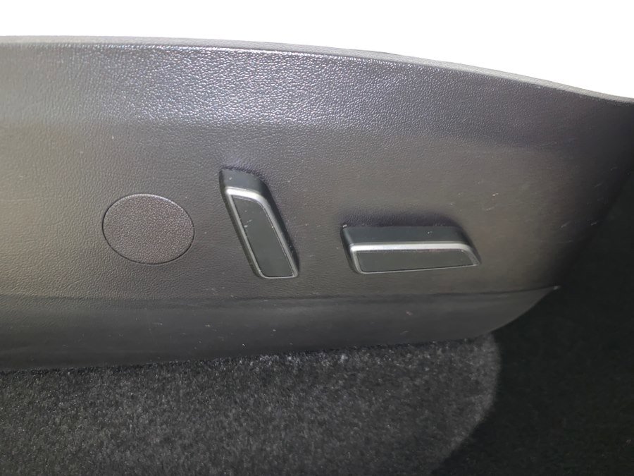 Used 2021 Tesla Model Y Performance AWD/4WD image 65