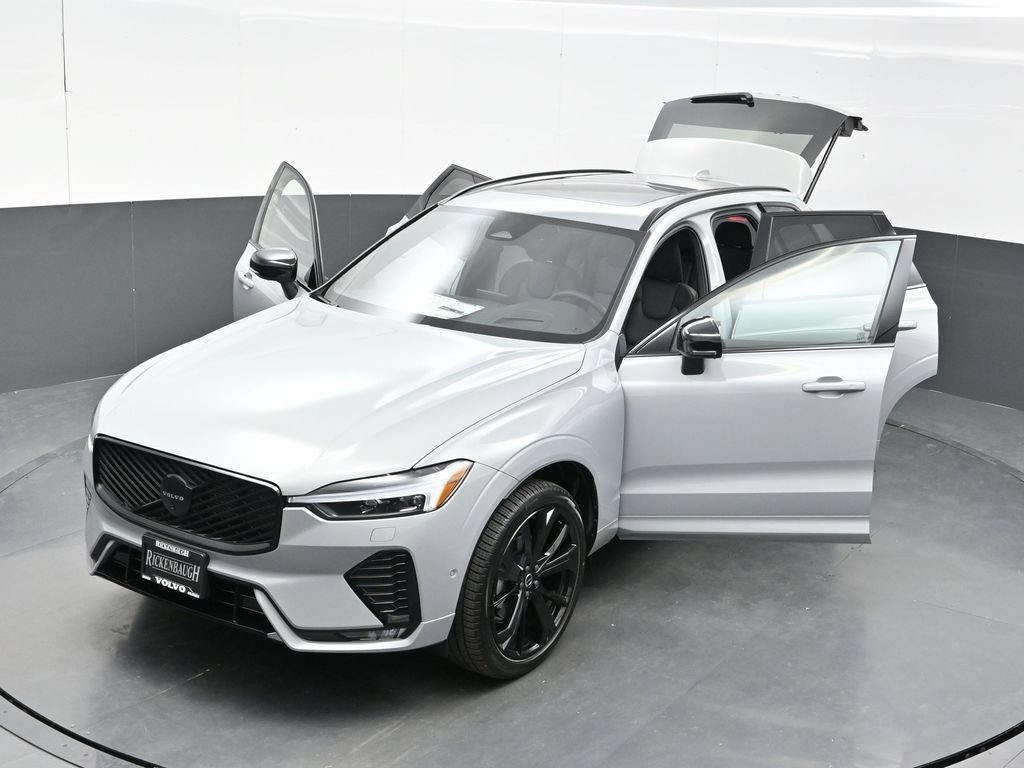 New 2026 Volvo XC60 B5 Ultra w/ Climate Package AWD/4WD image 41