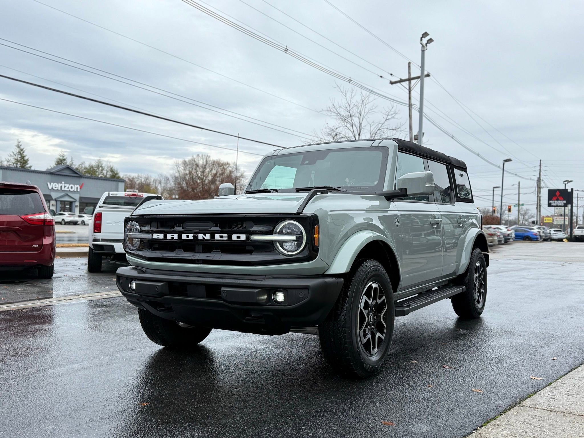 Used 2024 Ford Bronco Outer Banks video 2