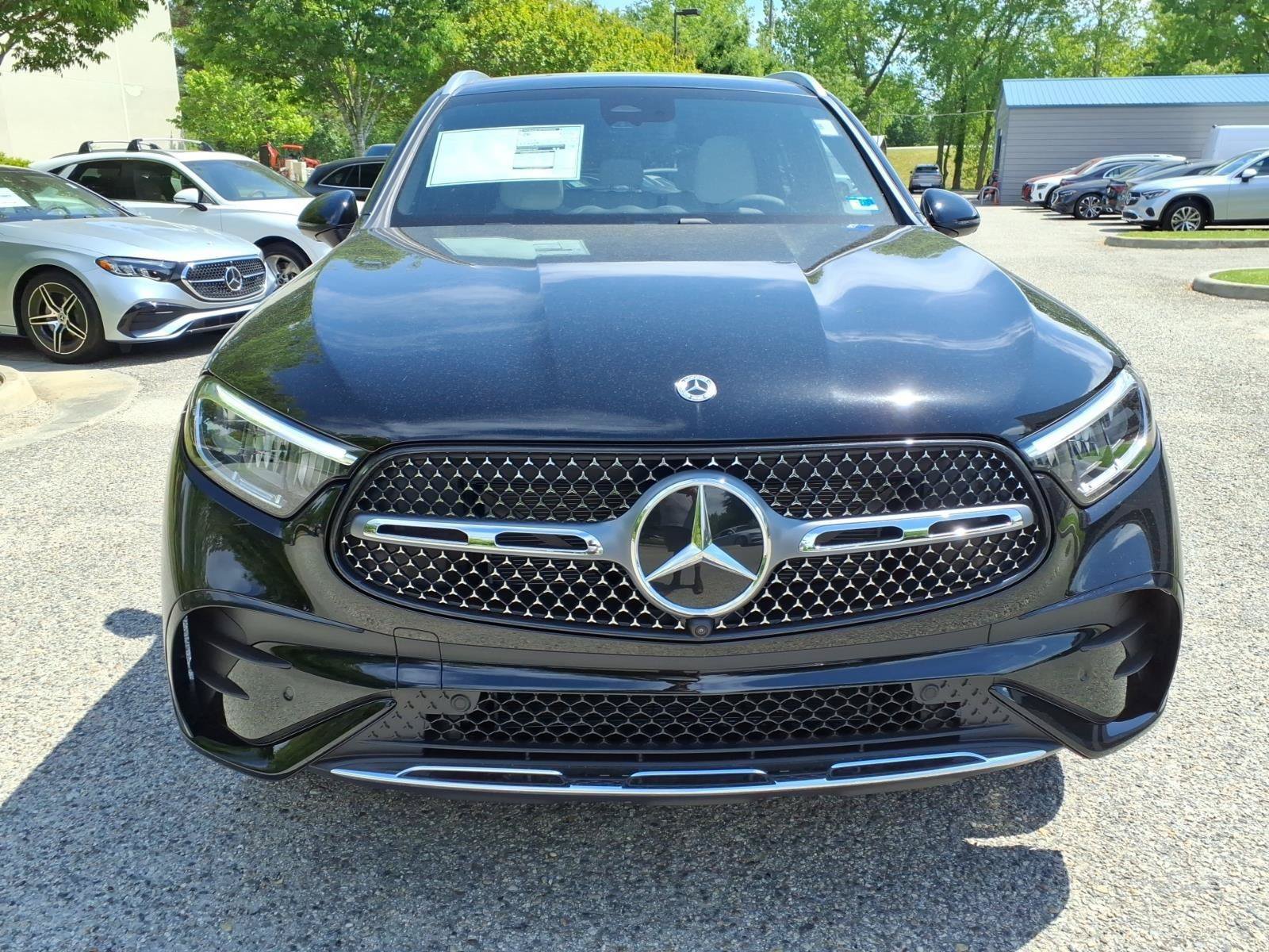 New 2026 Mercedes-Benz GLC 300 4MATIC image 3