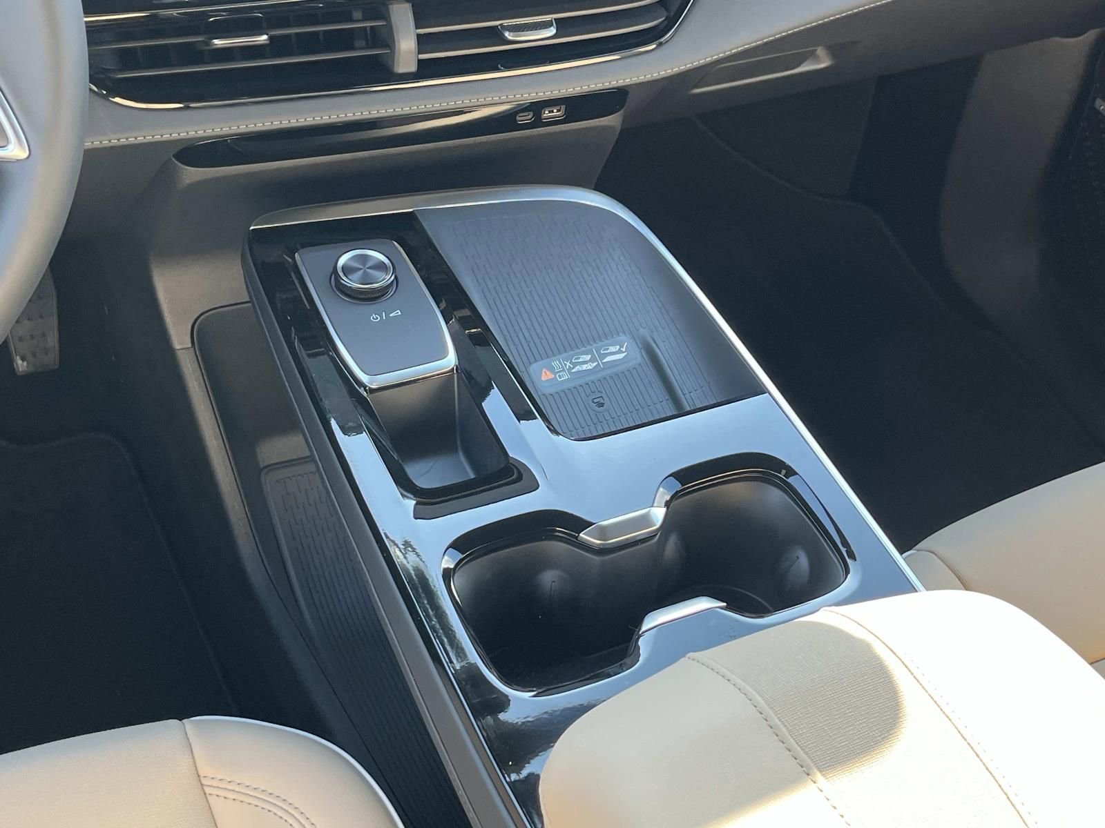 New 2026 Buick Enclave Preferred w/ Power Package AWD/4WD image 15