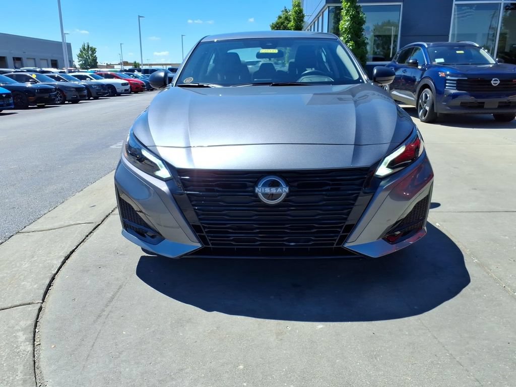 New 2026 Nissan Altima 2.5 SV FWD image 3