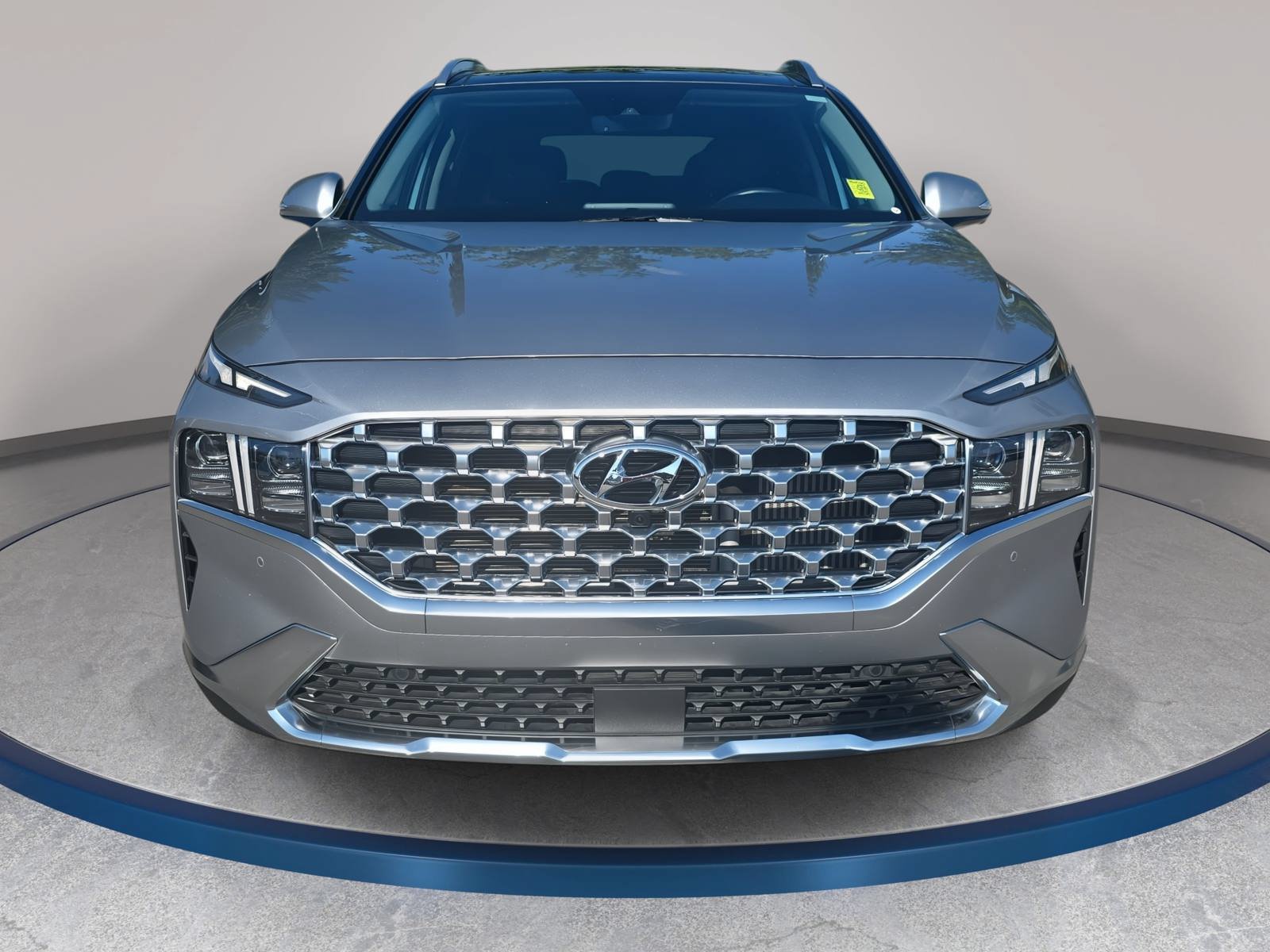 Used 2023 Hyundai Santa Fe Limited AWD/4WD image 2