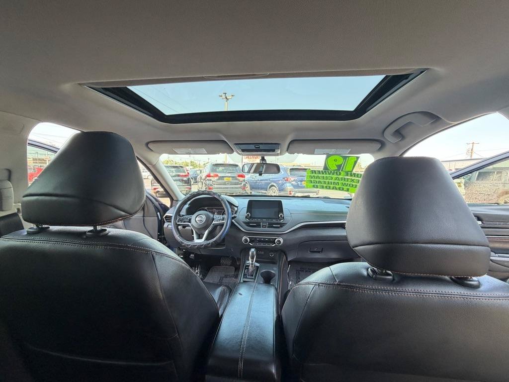 Used 2019 Nissan Altima 2.5 SR w/ SR Premium Package FWD image 18