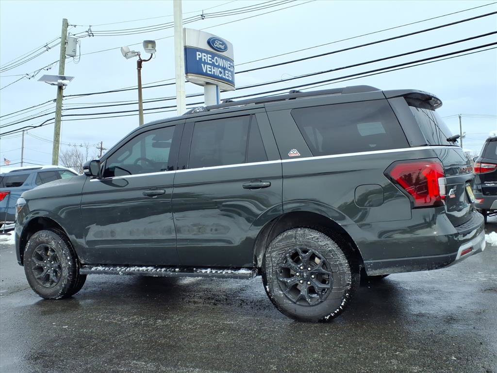 Used 2022 Ford Expedition Timberline image 4