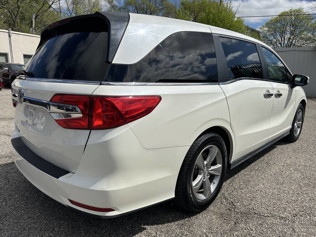 Used 2018 Honda Odyssey EX-L image 7