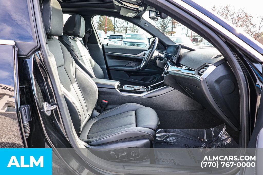 Used 2024 BMW i4 eDrive40 image 21