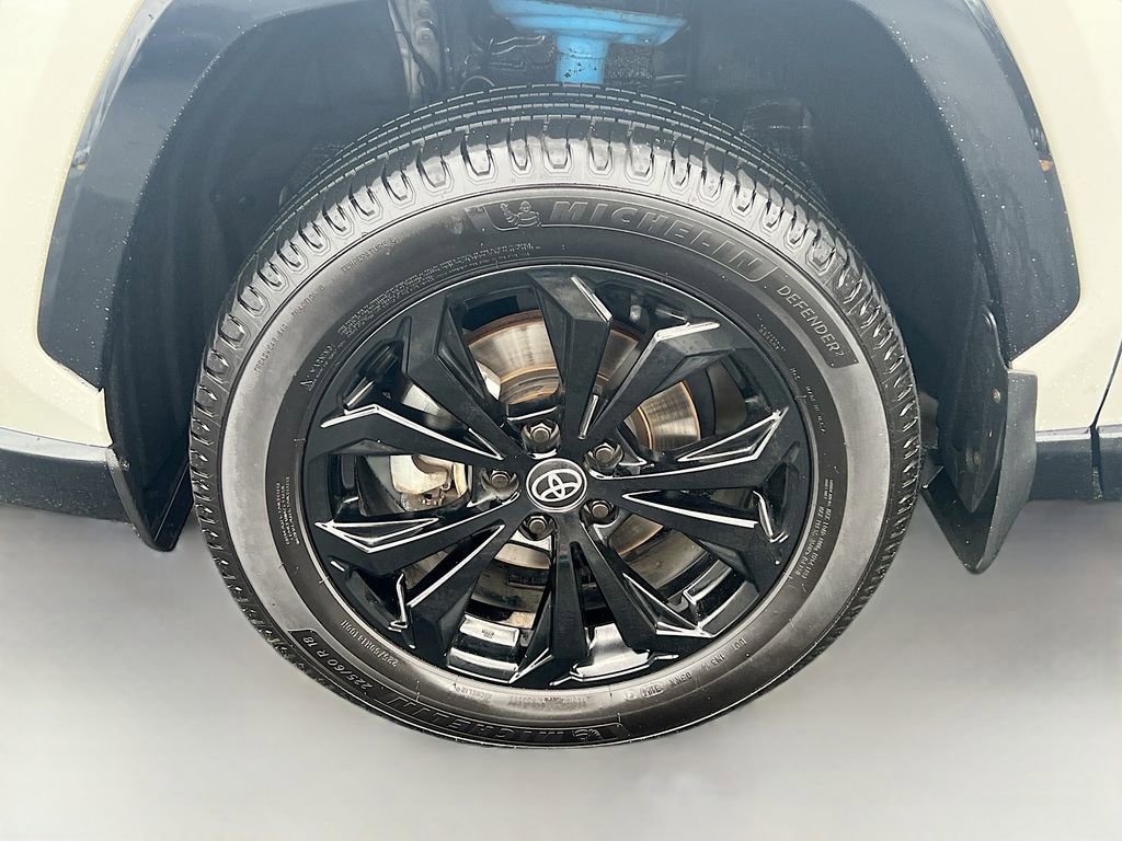 Used 2022 Toyota RAV4 XSE w/ XSE Grade Weather Package image 34