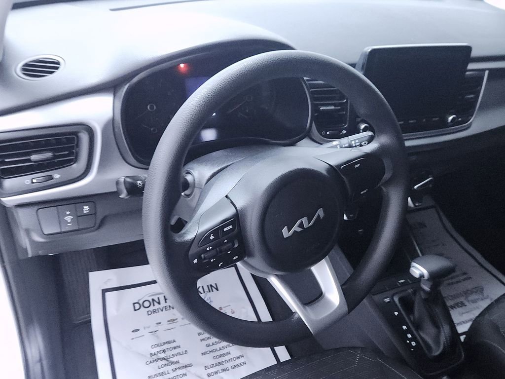 Used 2023 Kia Rio LX FWD image 14