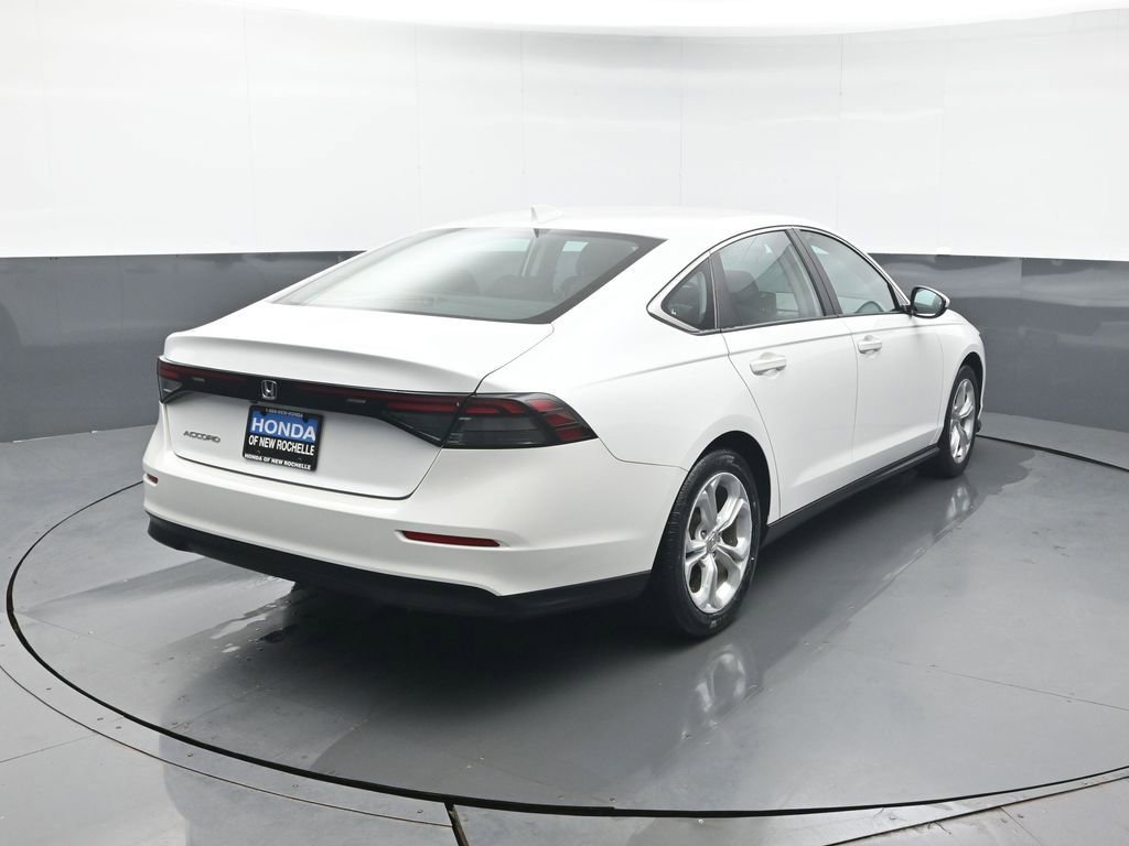 Used 2023 Honda Accord LX image 6