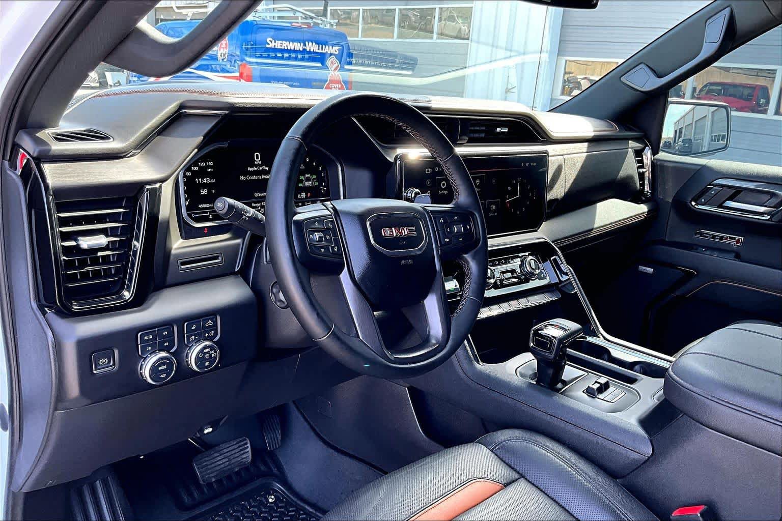 Used 2023 GMC Sierra 1500 AT4 image 18