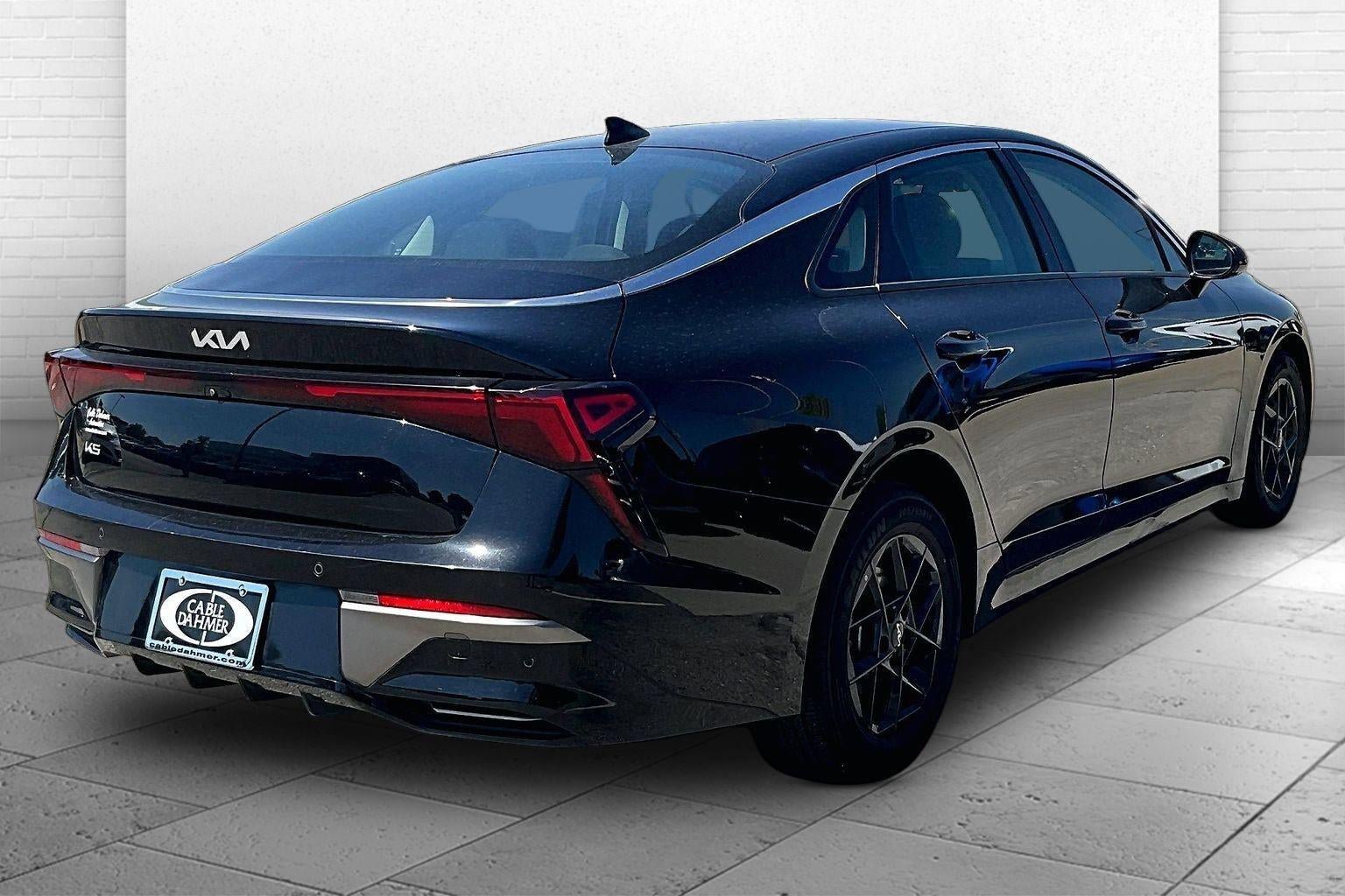 Used 2025 Kia K5 LXS FWD image 5