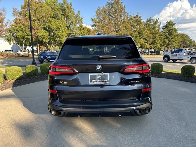 Certified 2023 BMW X5 xDrive40i w/ M Sport Package AWD/4WD image 4