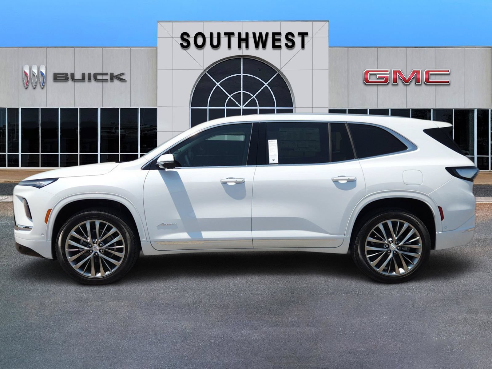 New 2026 Buick Enclave Avenir w/ Super Cruise Package FWD image 3