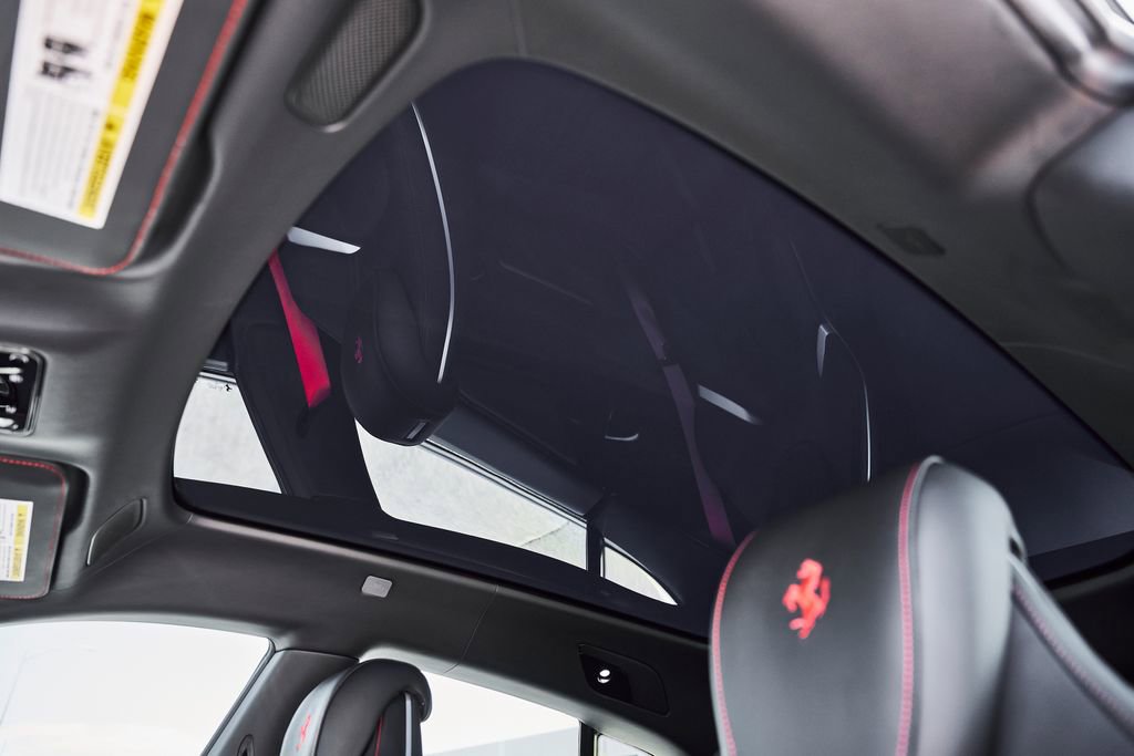 Used 2025 Ferrari Purosangue AWD/4WD image 61