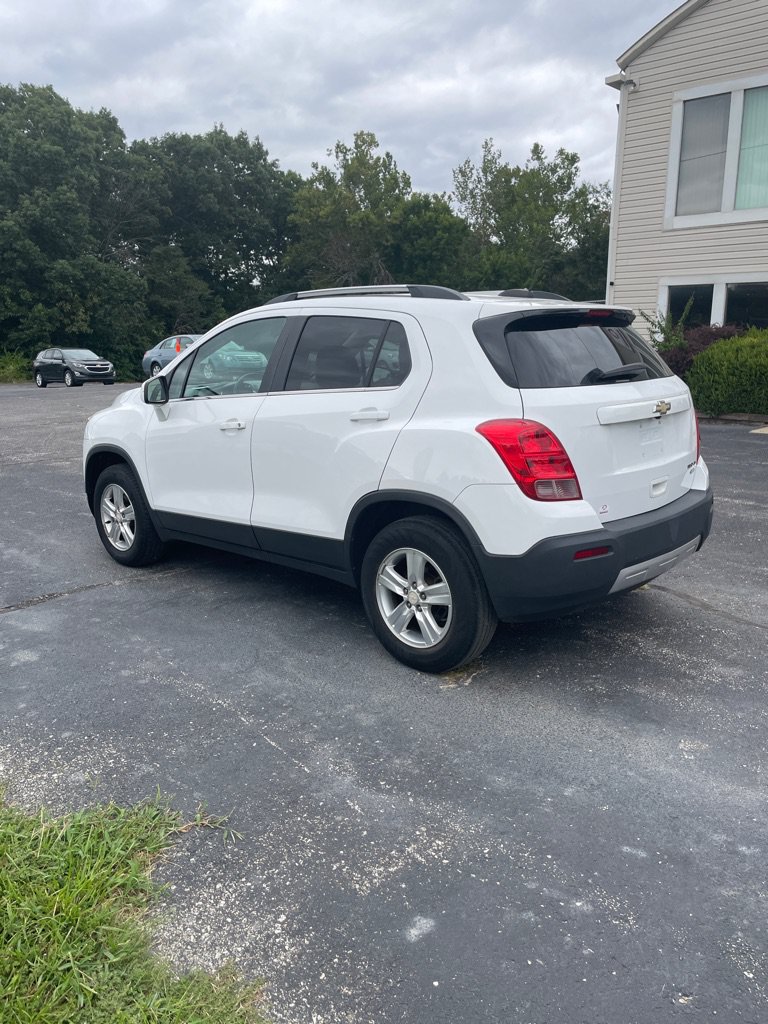 Used 2016 Chevrolet Trax LT AWD/4WD image 3