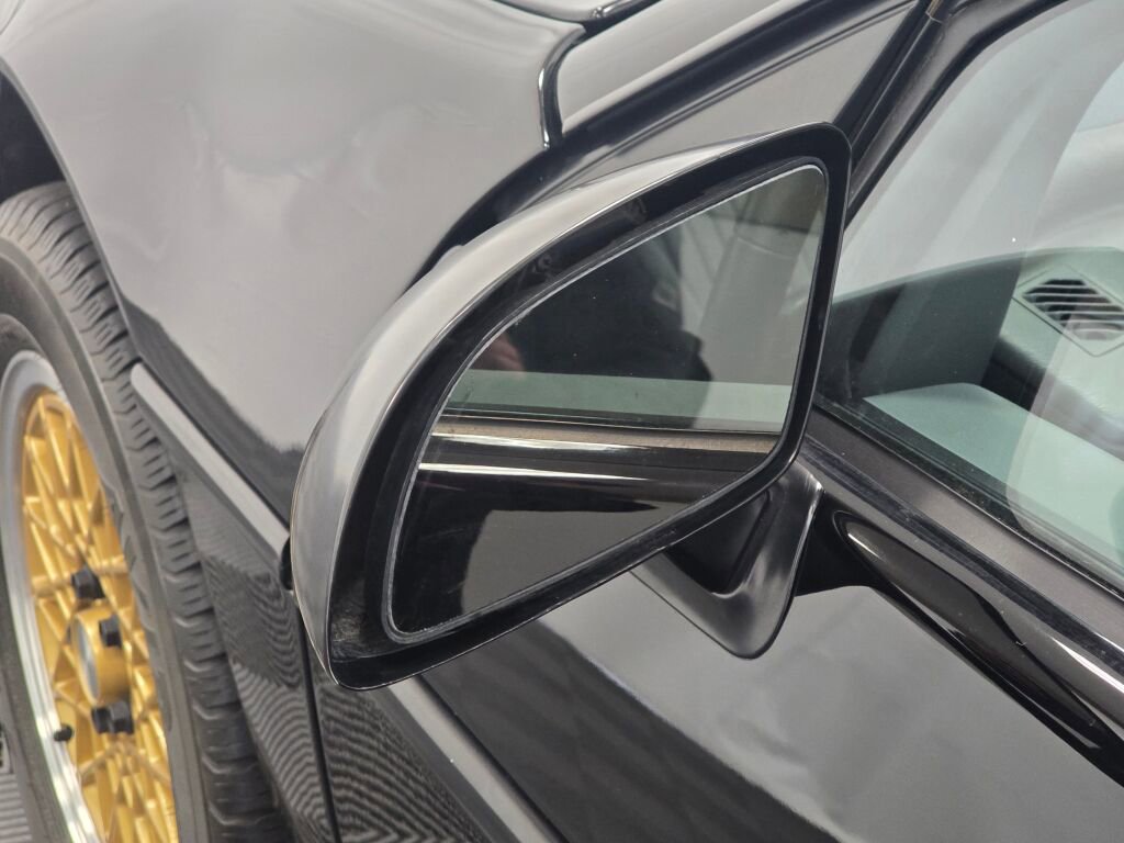 Used 1988 Pontiac Fiero GT image 21