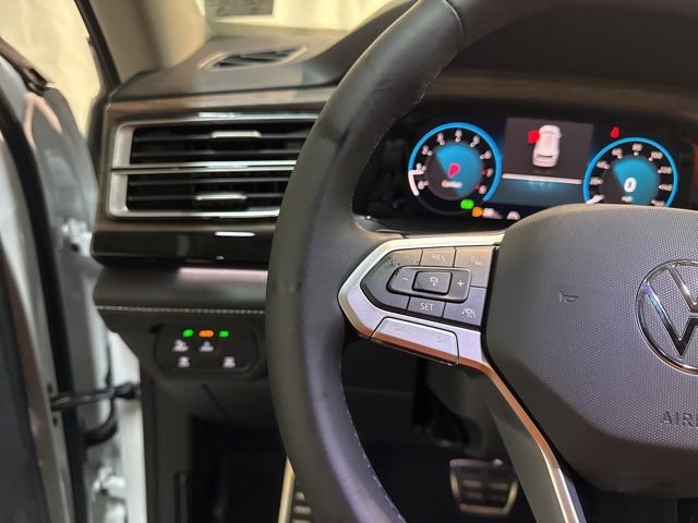 New 2026 Volkswagen Atlas SEL Premium R-Line image 16