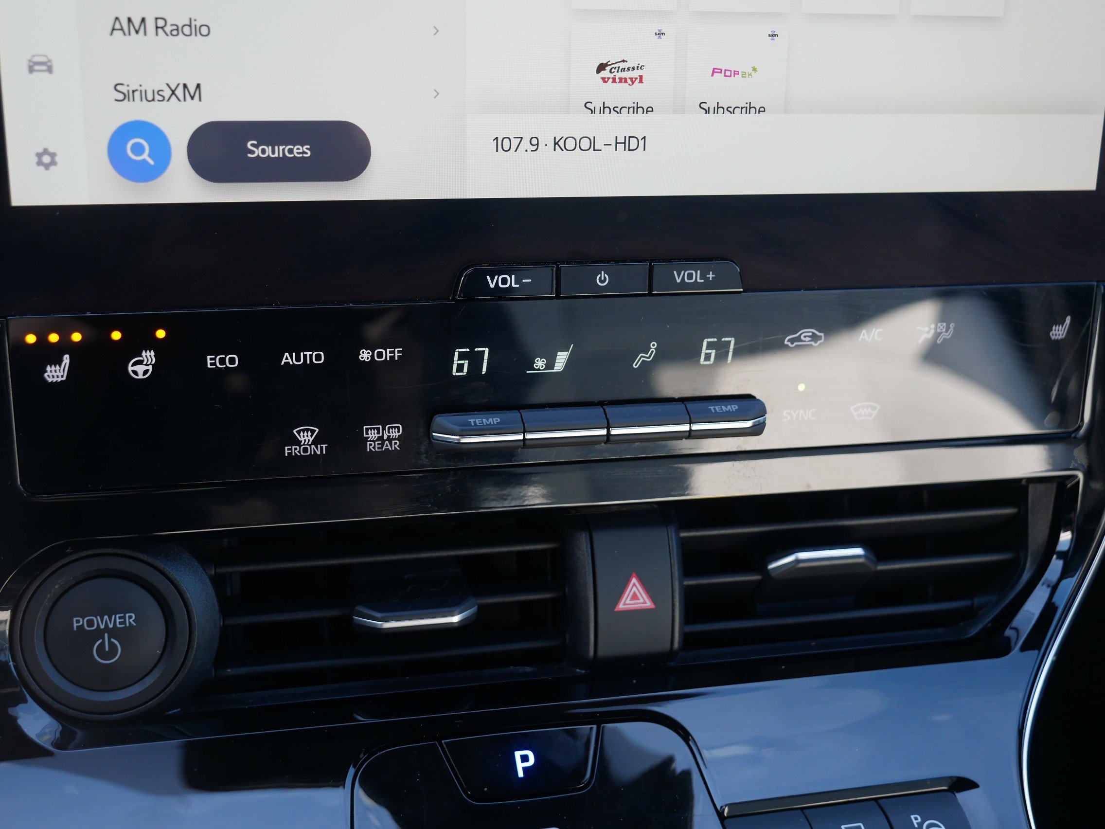 Used 2023 Subaru Solterra Limited image 23